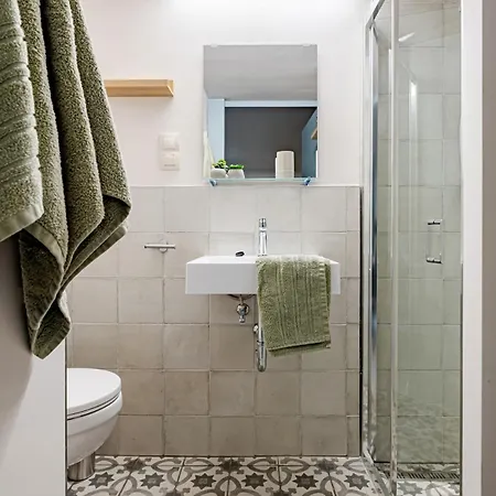 Apartment Breuer *